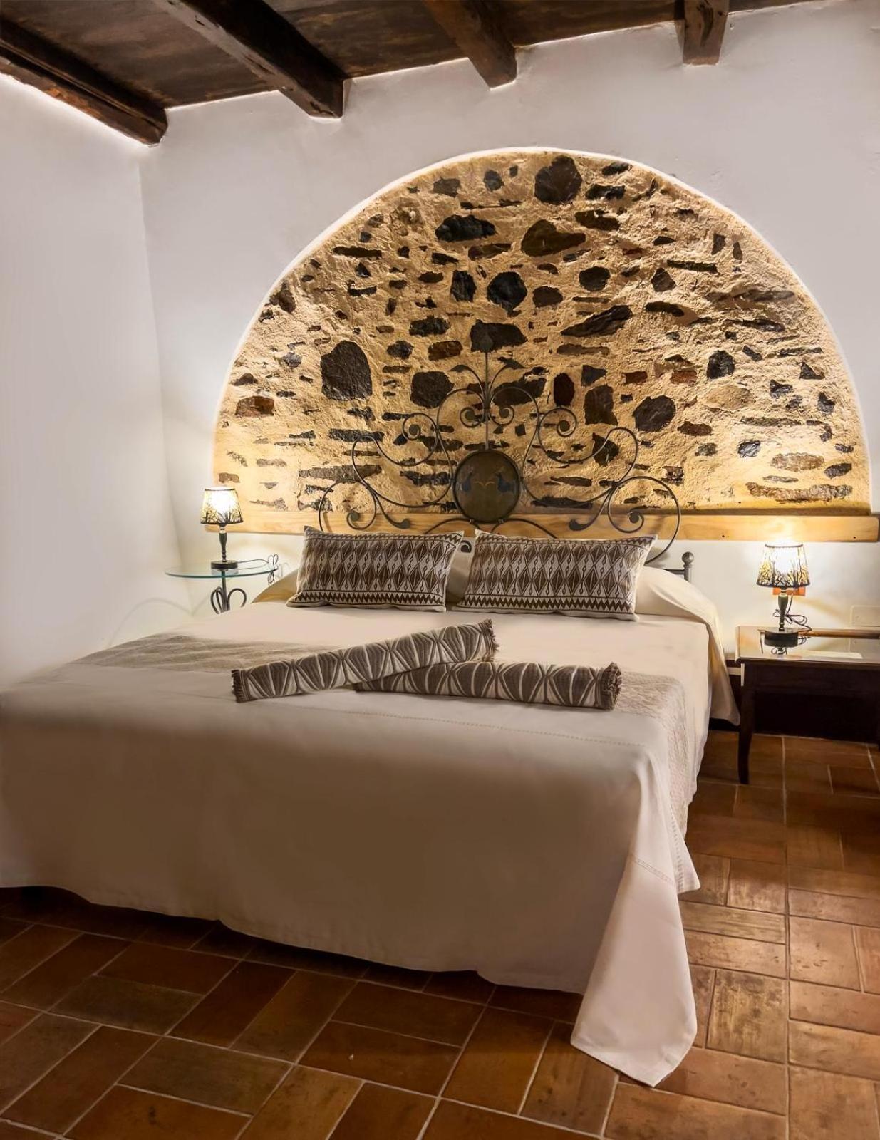 Hotel Anticos Palathos Орозеи Екстериор снимка