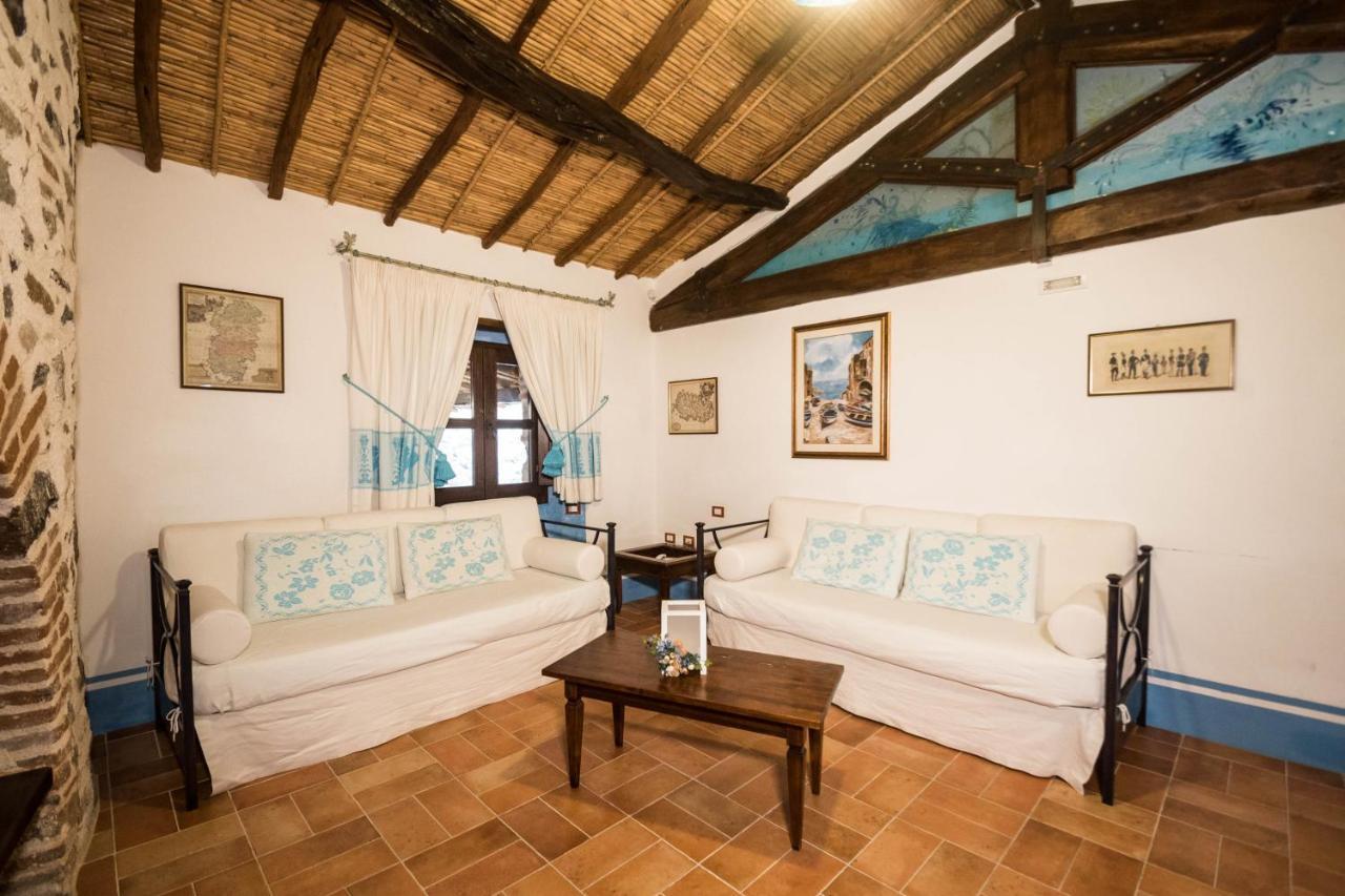 Hotel Anticos Palathos Орозеи Екстериор снимка
