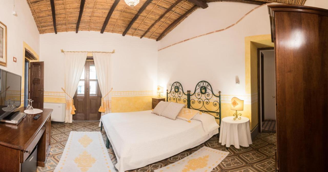 Hotel Anticos Palathos Орозеи Екстериор снимка